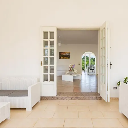Marti By Perle Di Puglia *